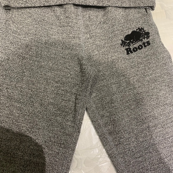 ROOTE BOYS SWEATS AND HOODIE! Excellent condition! - Picture 3 of 3